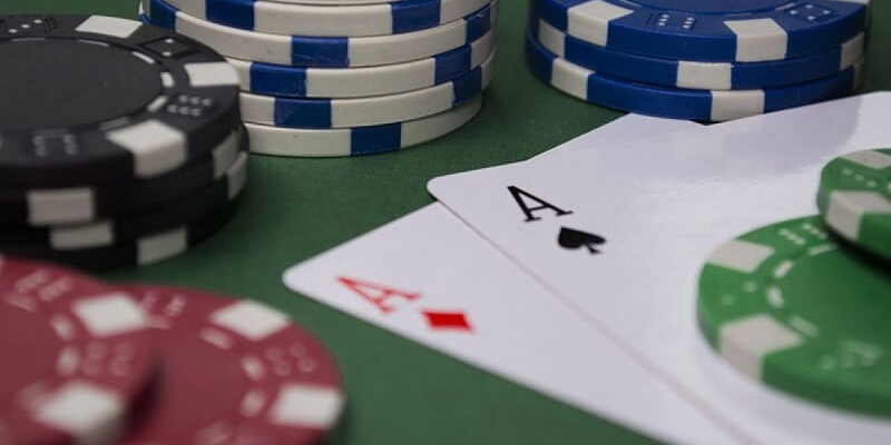 Xì Bàn Là Gì? Cách Chơi Và Mẹo Thắng Dễ Hiểu Nhất 4 Cách tính điểm xì bàn trong Baccarat game thủ cần nắm